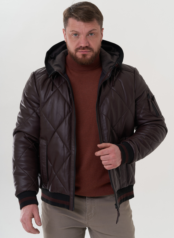 Куртка из натуральной кожи с капюшоном