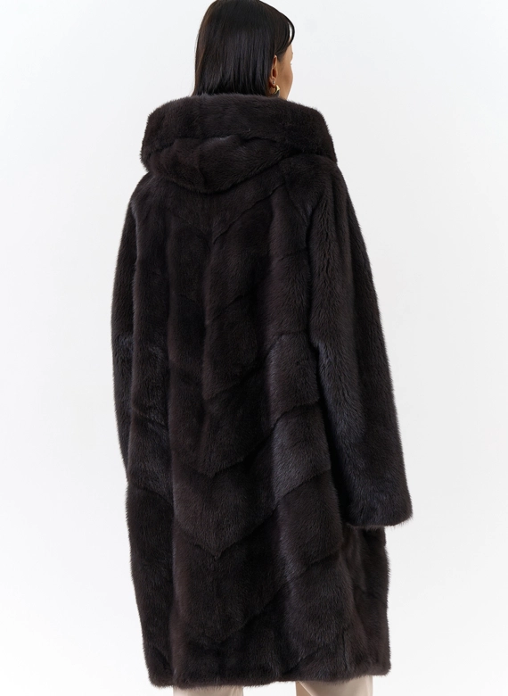 Шуба из норки с капюшоном