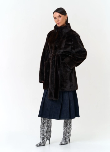 Женское пальто из эко меха