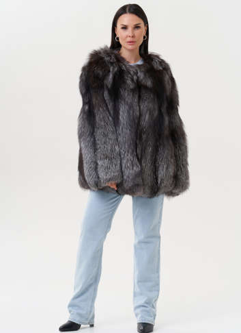 Шуба оверсайз из меха чернобурки