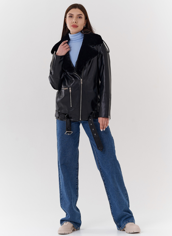 Куртка-косуха из эко кожи на утеплителе с натуральным мутоном