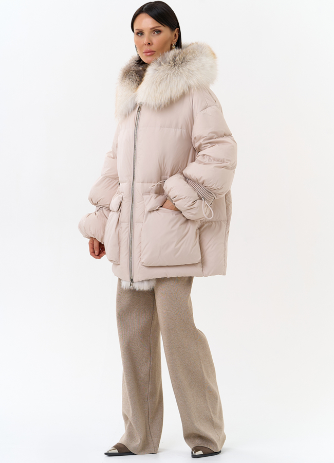 Женский пуховик с капюшоном из меха лисы модель № 31982 универмаг малина